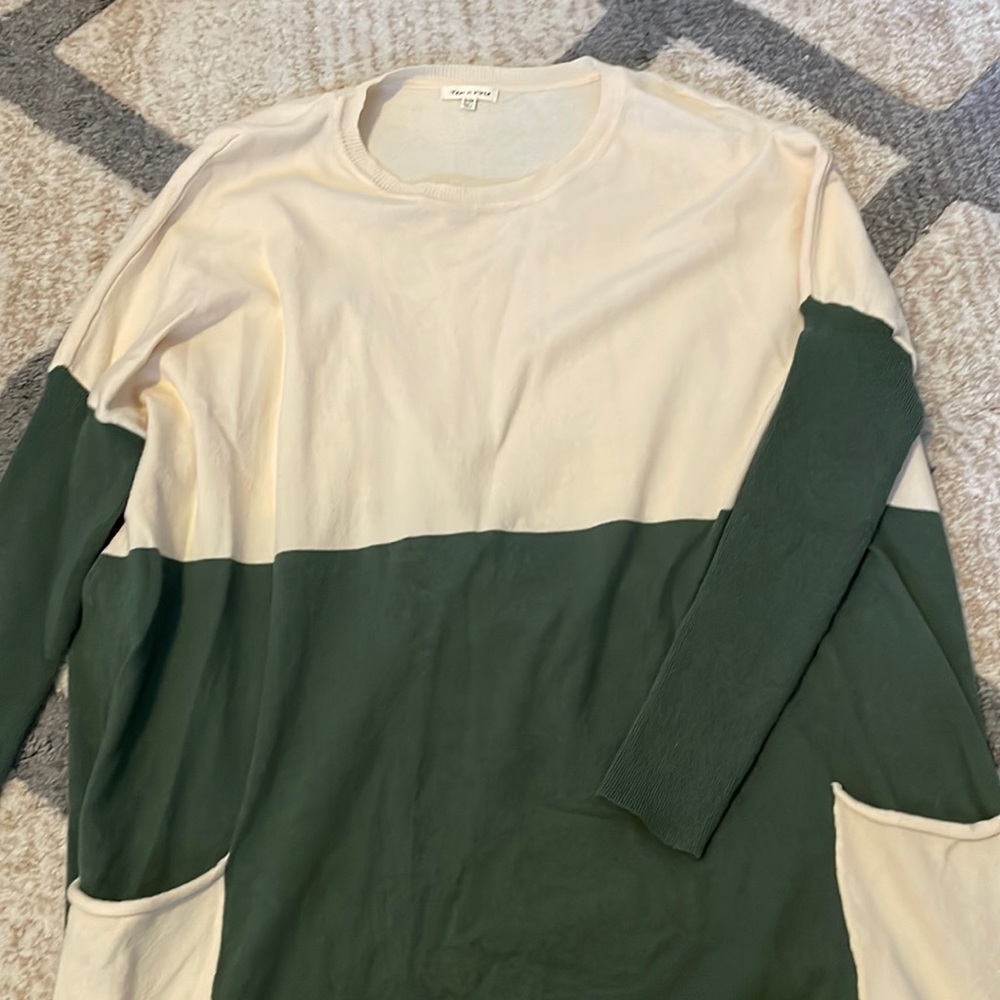 Tea n Rose color block sweater